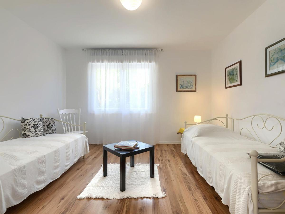 Apartment Laura By Interhome Pula Ngoại thất bức ảnh