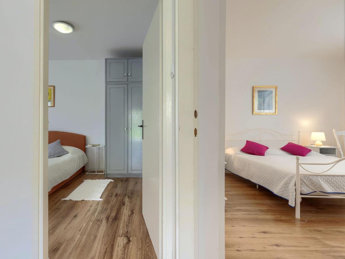 Apartment Laura By Interhome Pula Ngoại thất bức ảnh